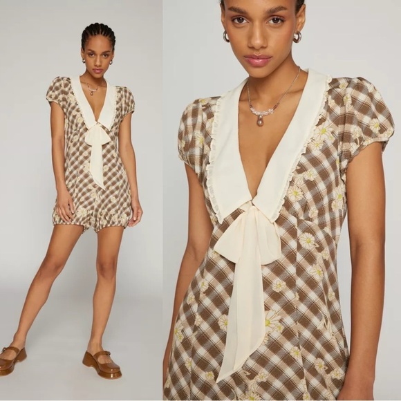 NEW UO Kimchi Blue Giovanna Collared Romper Peasant Floral Plaid XS - Picture 1 of 6